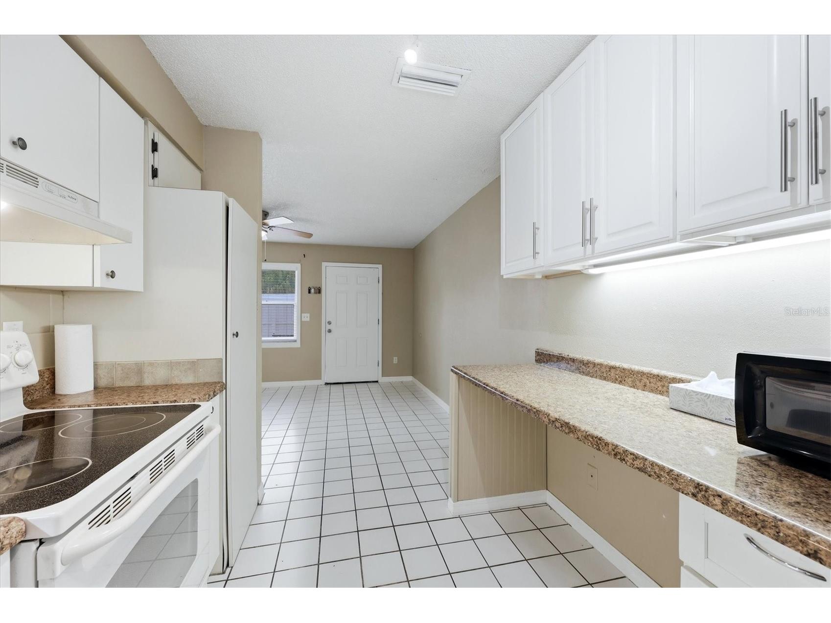 1856 Marbeth Street Sarasota FL 34231 A4694543 image17