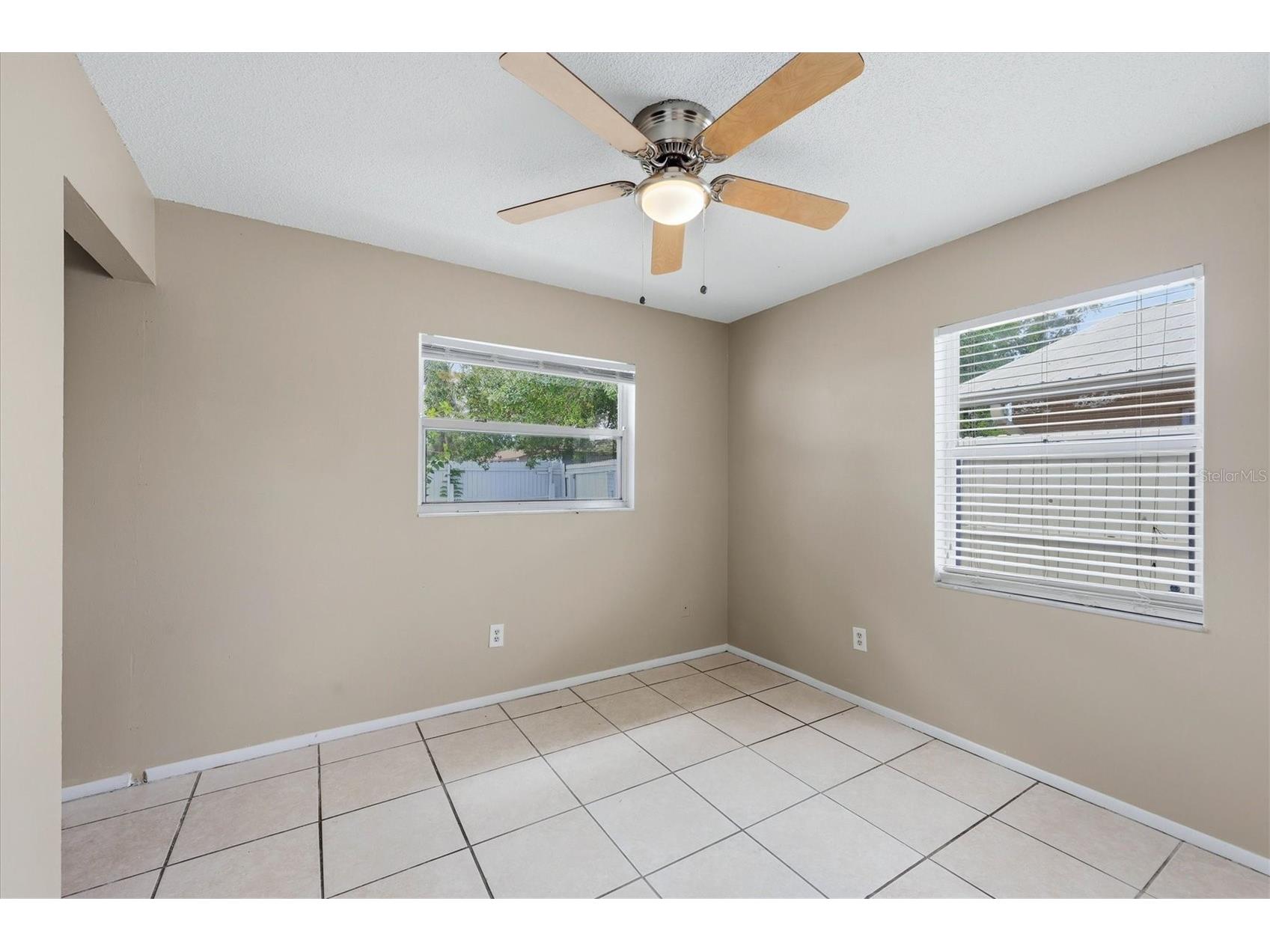 1856 Marbeth Street Sarasota FL 34231 A4694543 image38