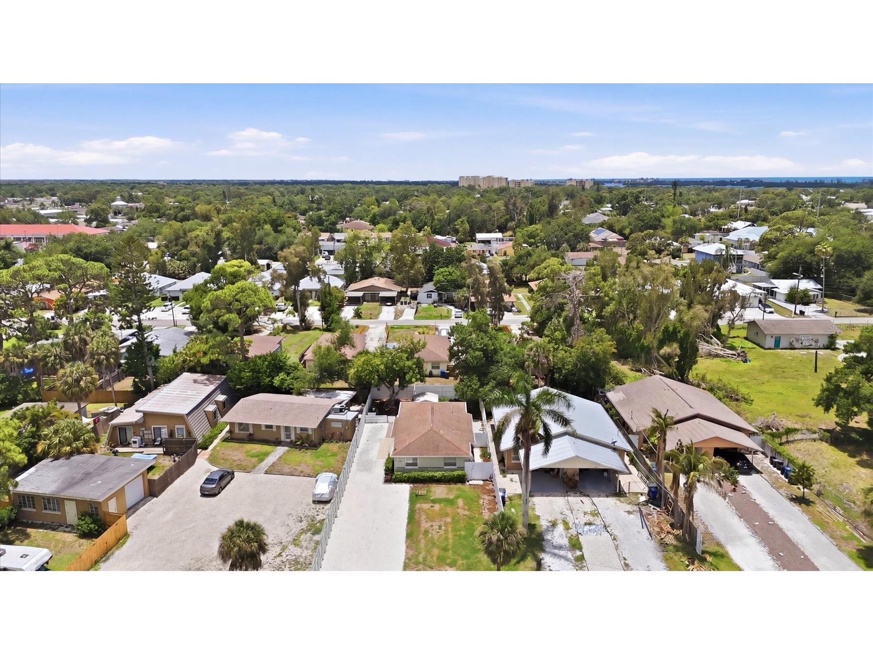 1856 Marbeth Street Sarasota FL 34231 A4694543 image5