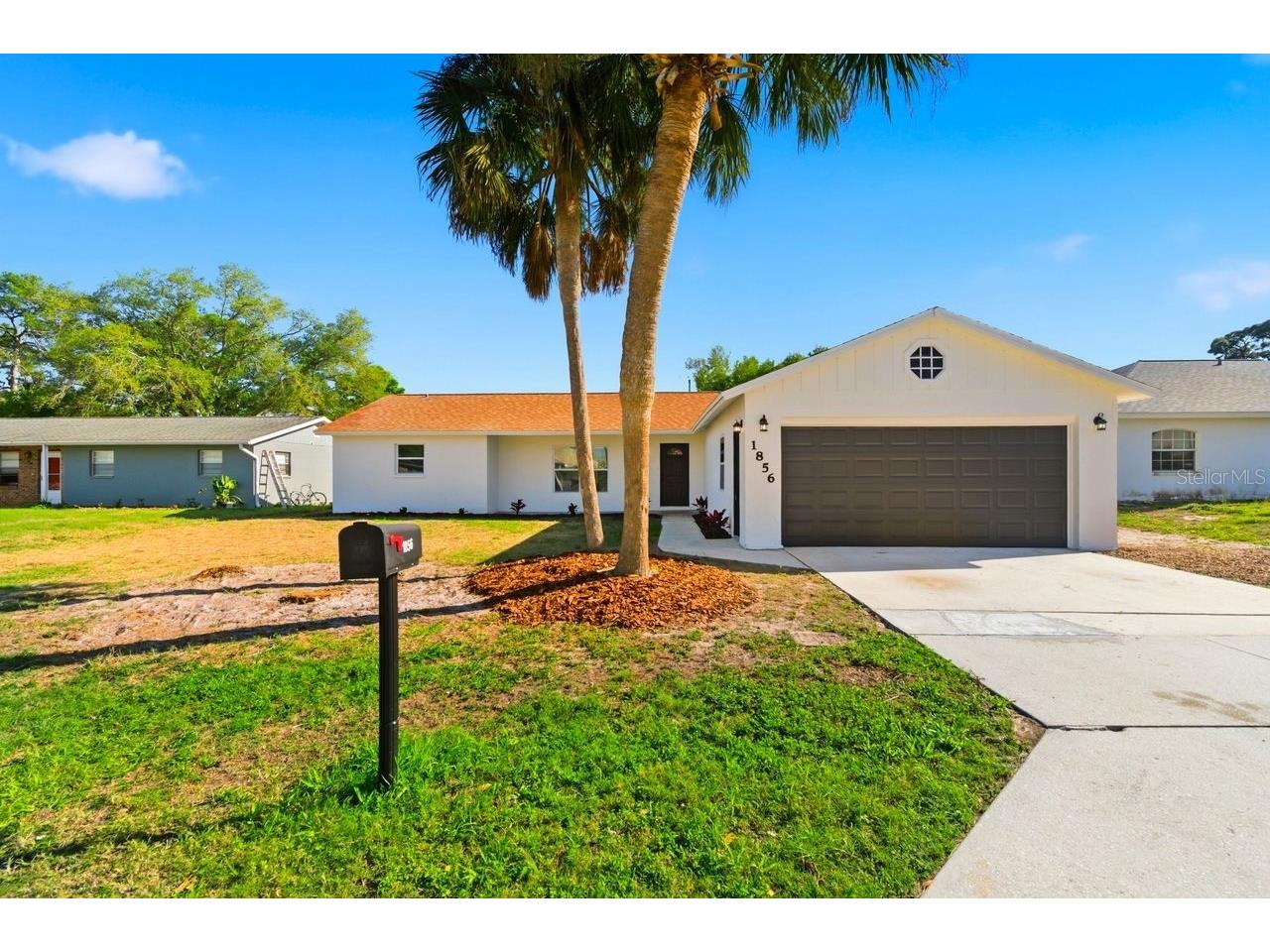 1856 Mova Street Sarasota FL 34231 A4687358 image1