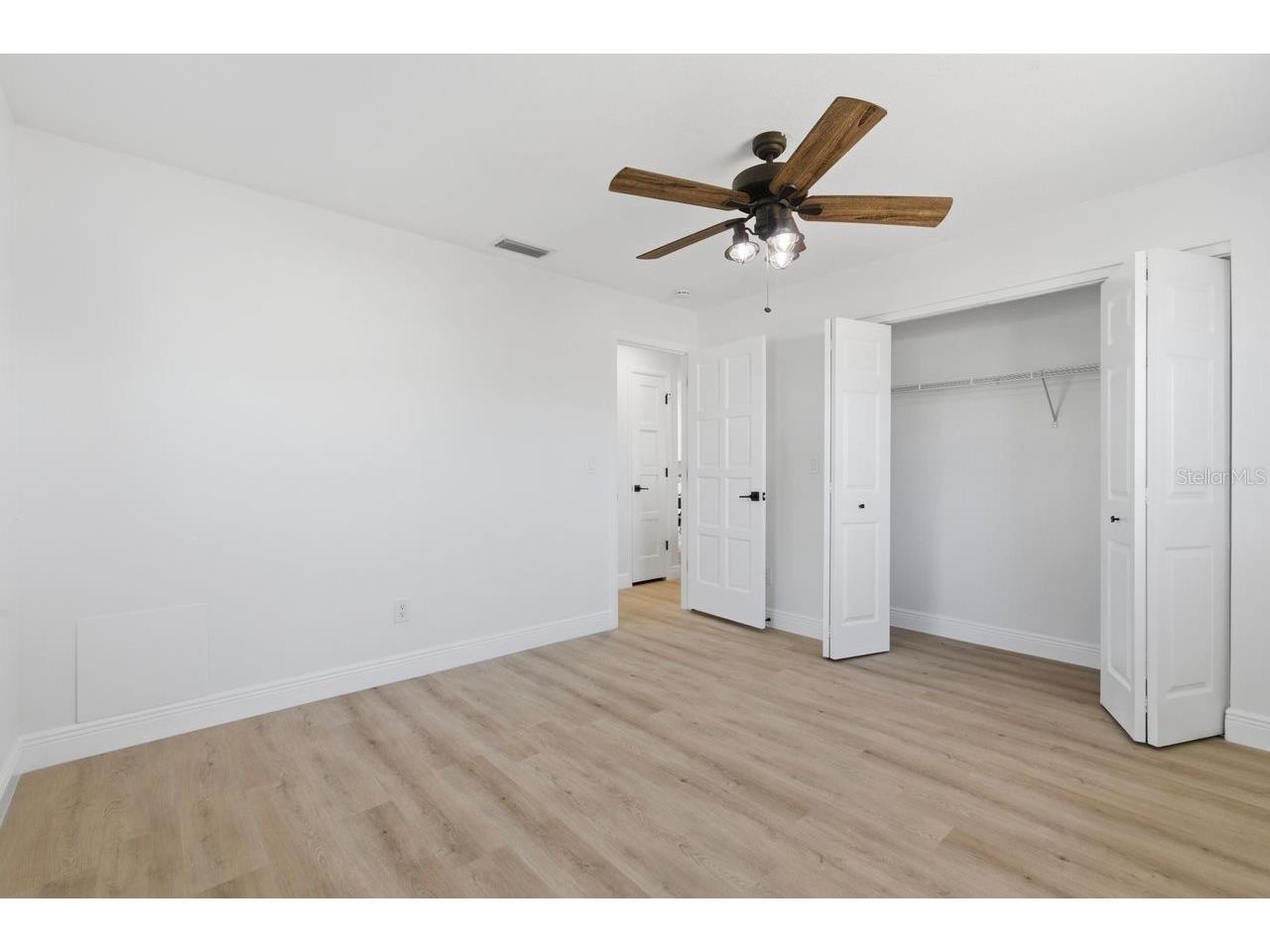 1856 Mova Street Sarasota FL 34231 A4687358 image28