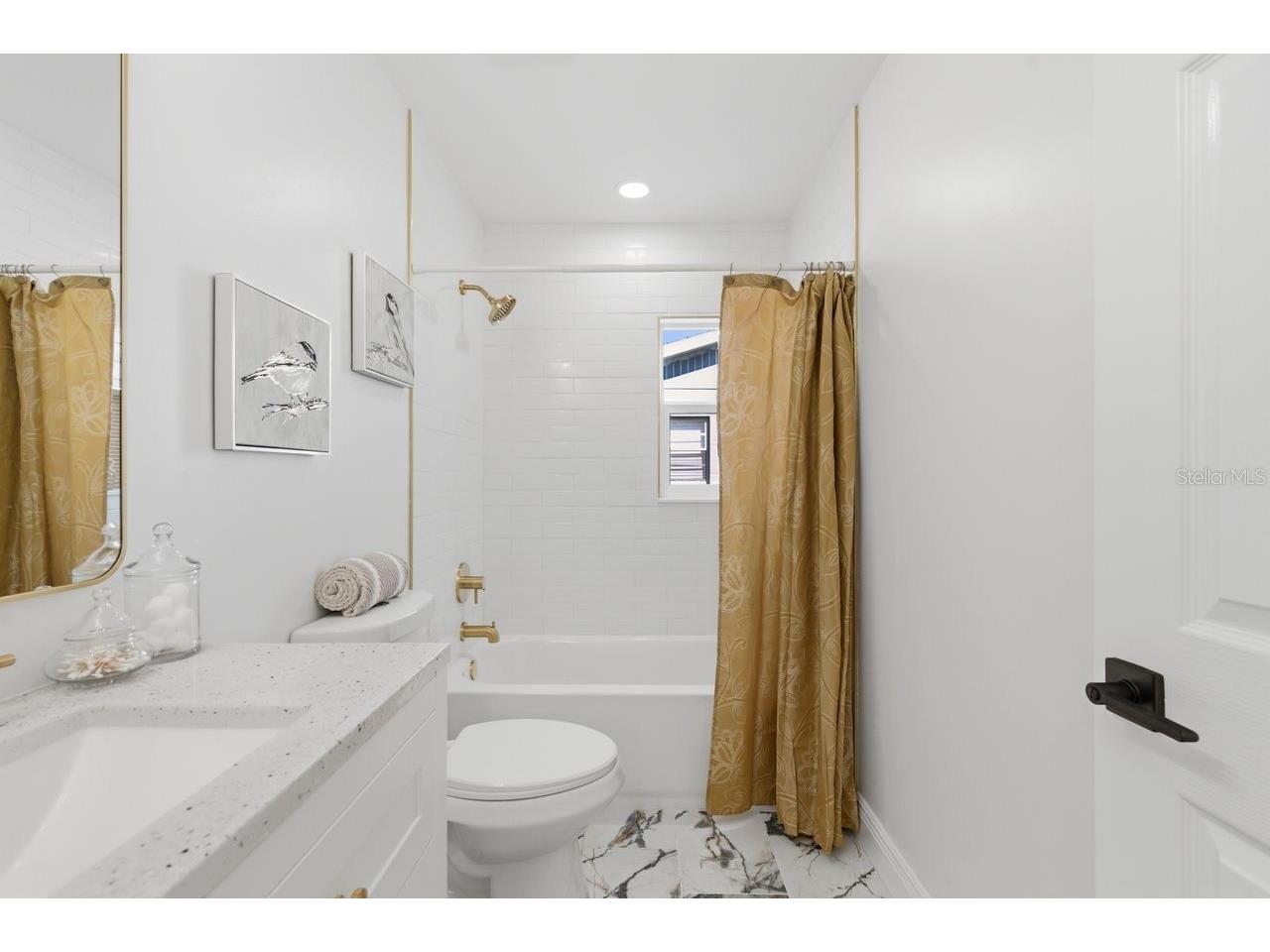1856 Mova Street Sarasota FL 34231 A4687358 image29
