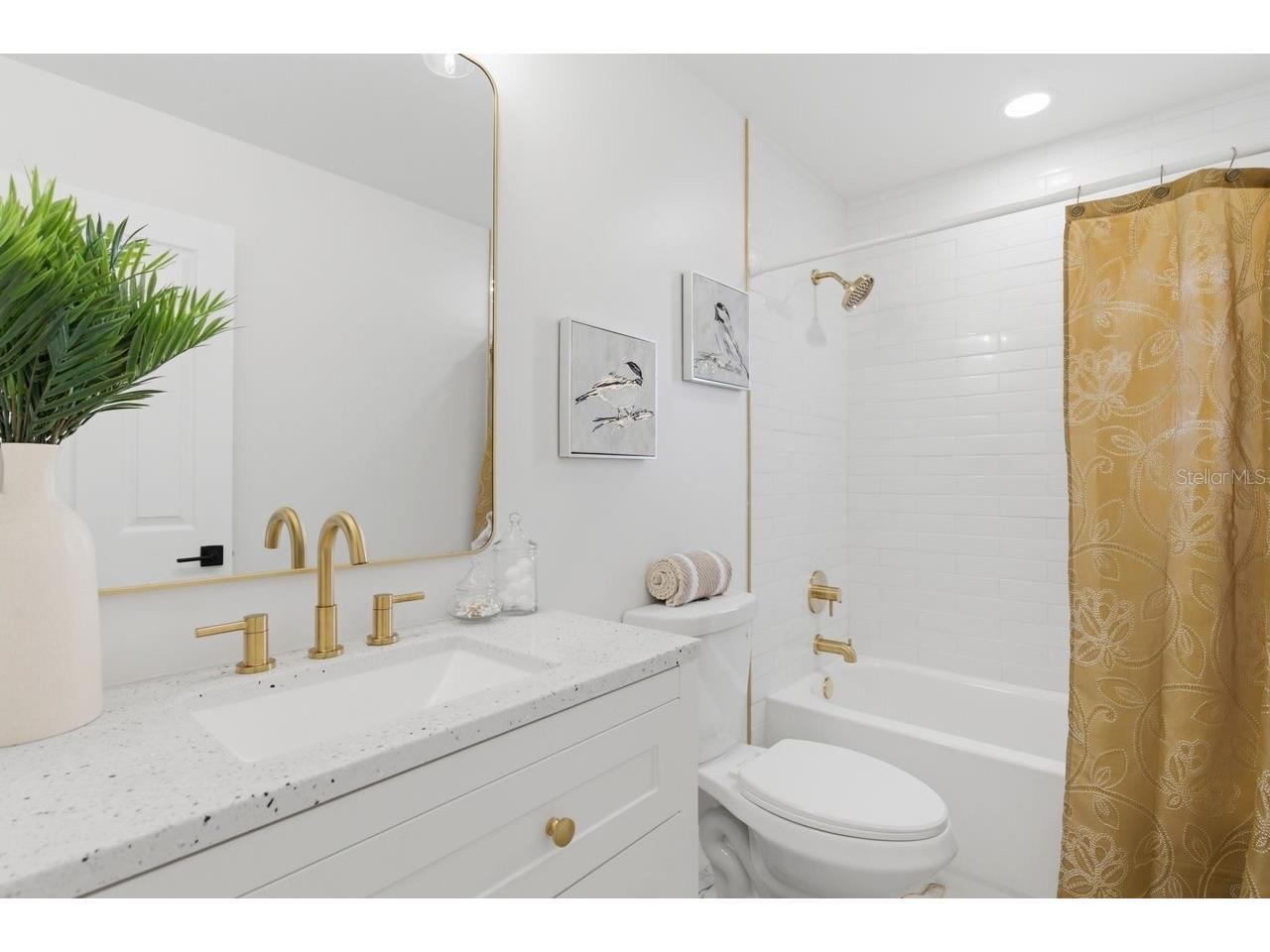 1856 Mova Street Sarasota FL 34231 A4687358 image30