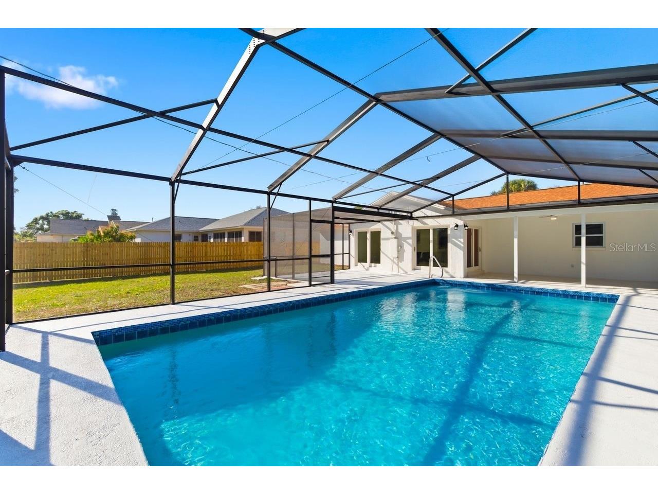 1856 Mova Street Sarasota FL 34231 A4687358 image34