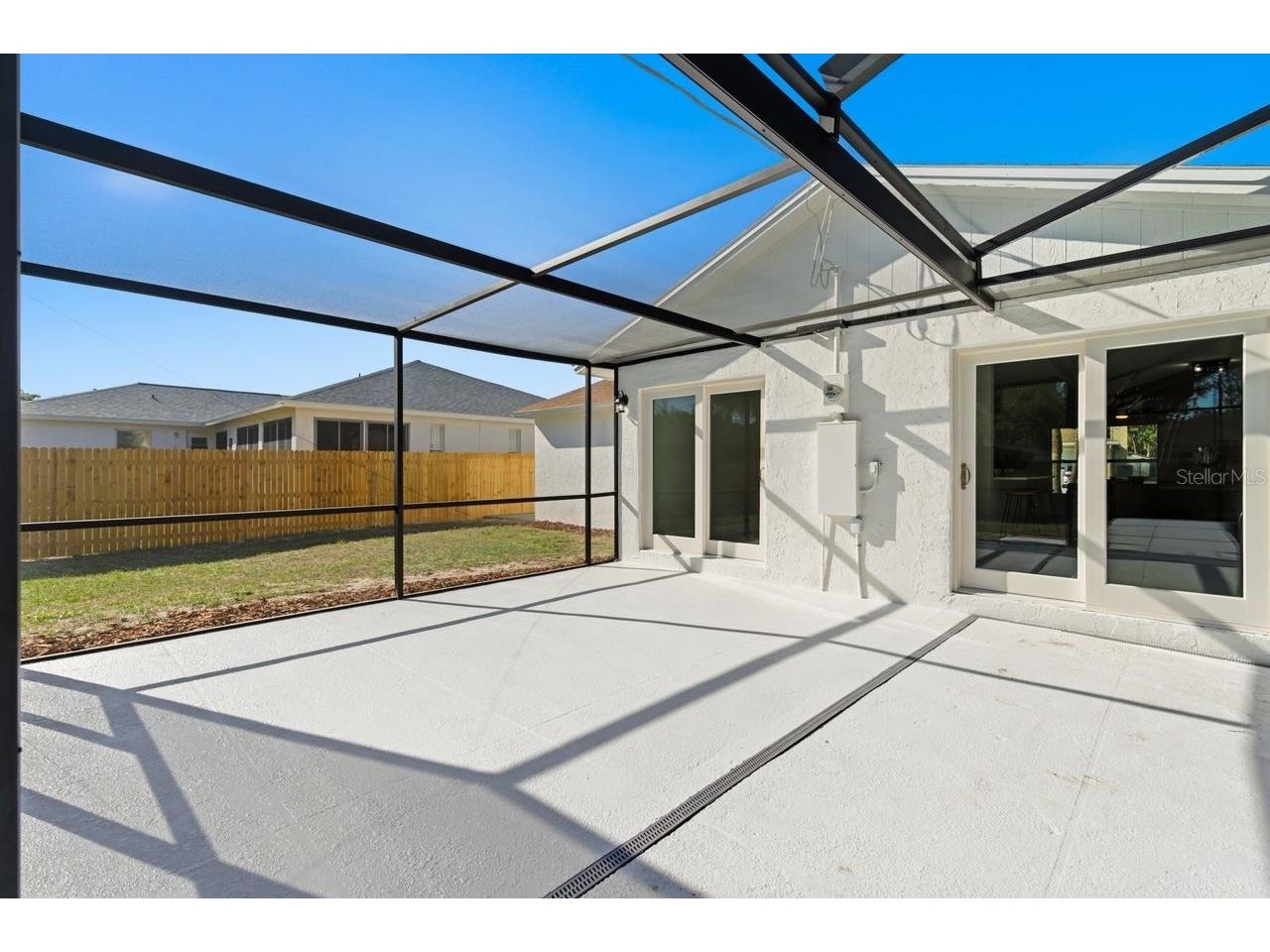 1856 Mova Street Sarasota FL 34231 A4687358 image45
