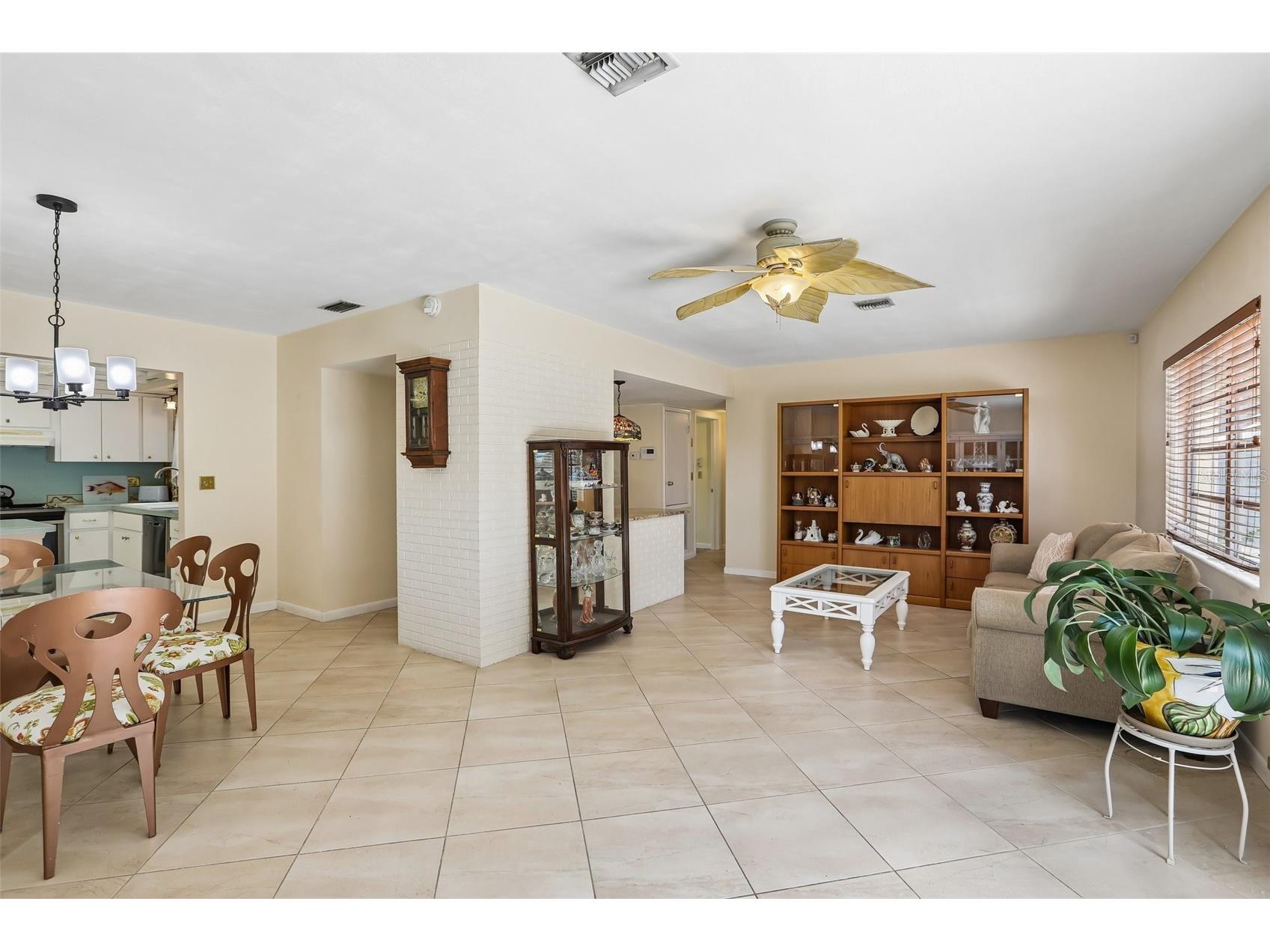 1856 Southview Road Largo FL 33770 TB8511144 image4