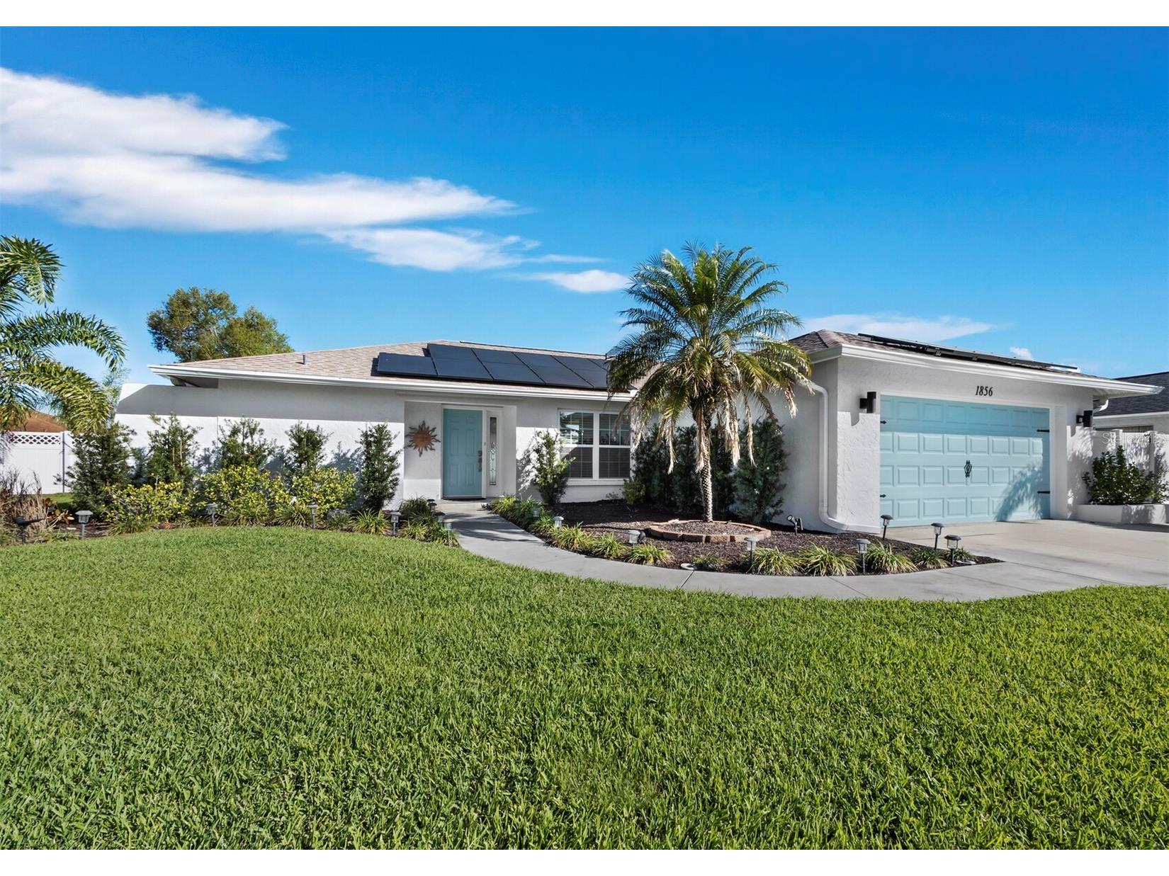 1856 Woodhaven Circle Sarasota FL 34232 A4686039 image1