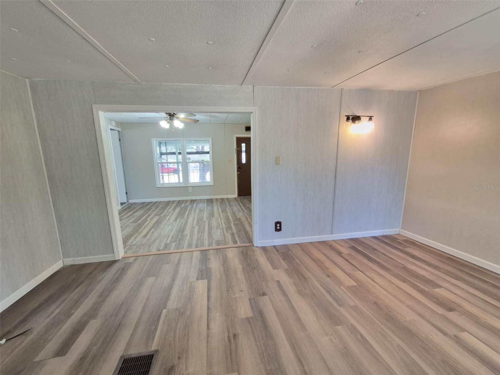 18565 SE 24th Lane Ocklawaha FL 32179 OM718806 image14