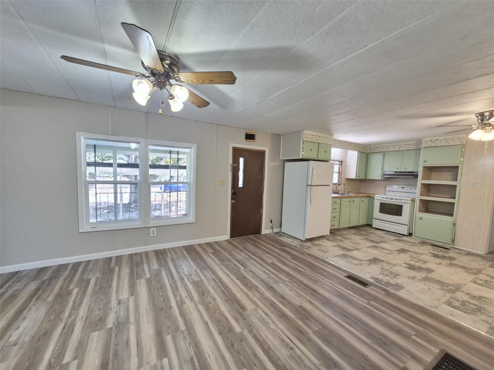 18565 SE 24th Lane Ocklawaha FL 32179 OM718806 image6