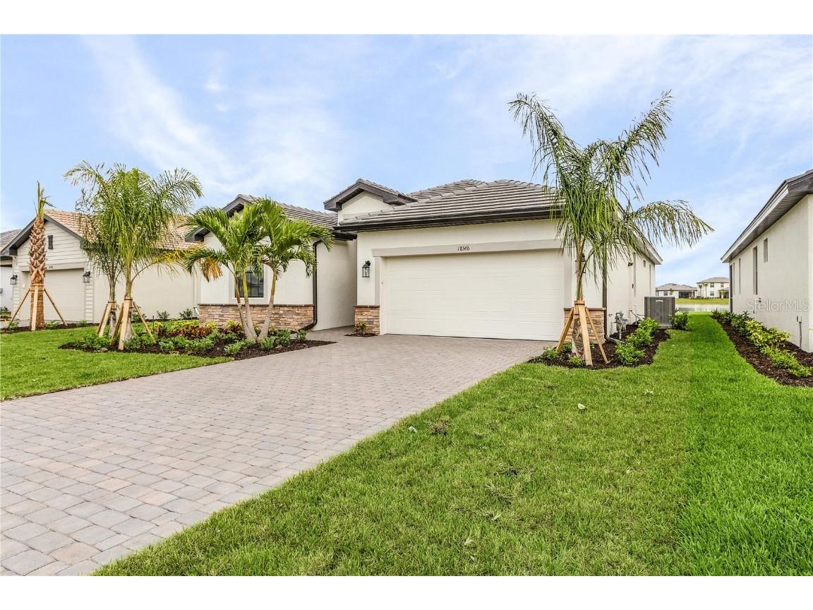 18566 Ives Drive Estero FL 33928 C7515346 image1