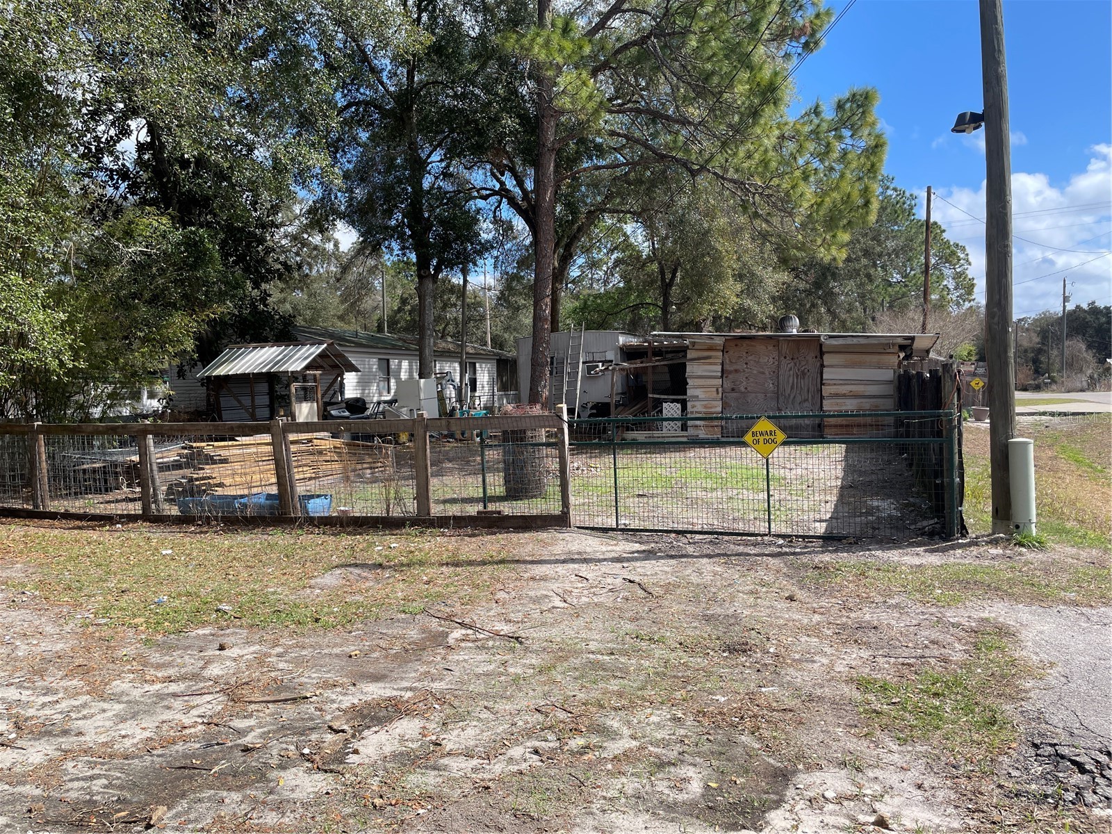 18569 SE 22nd Lane Silver Springs FL 34488 OM720011 image1