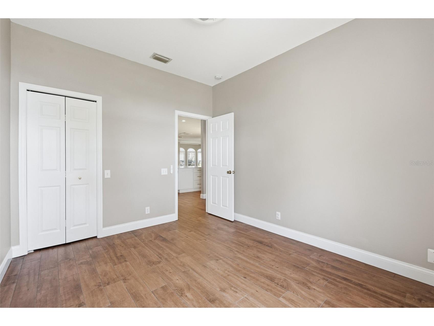 1857 Riveredge Drive Tarpon Springs FL 34689 TB8480264 image30