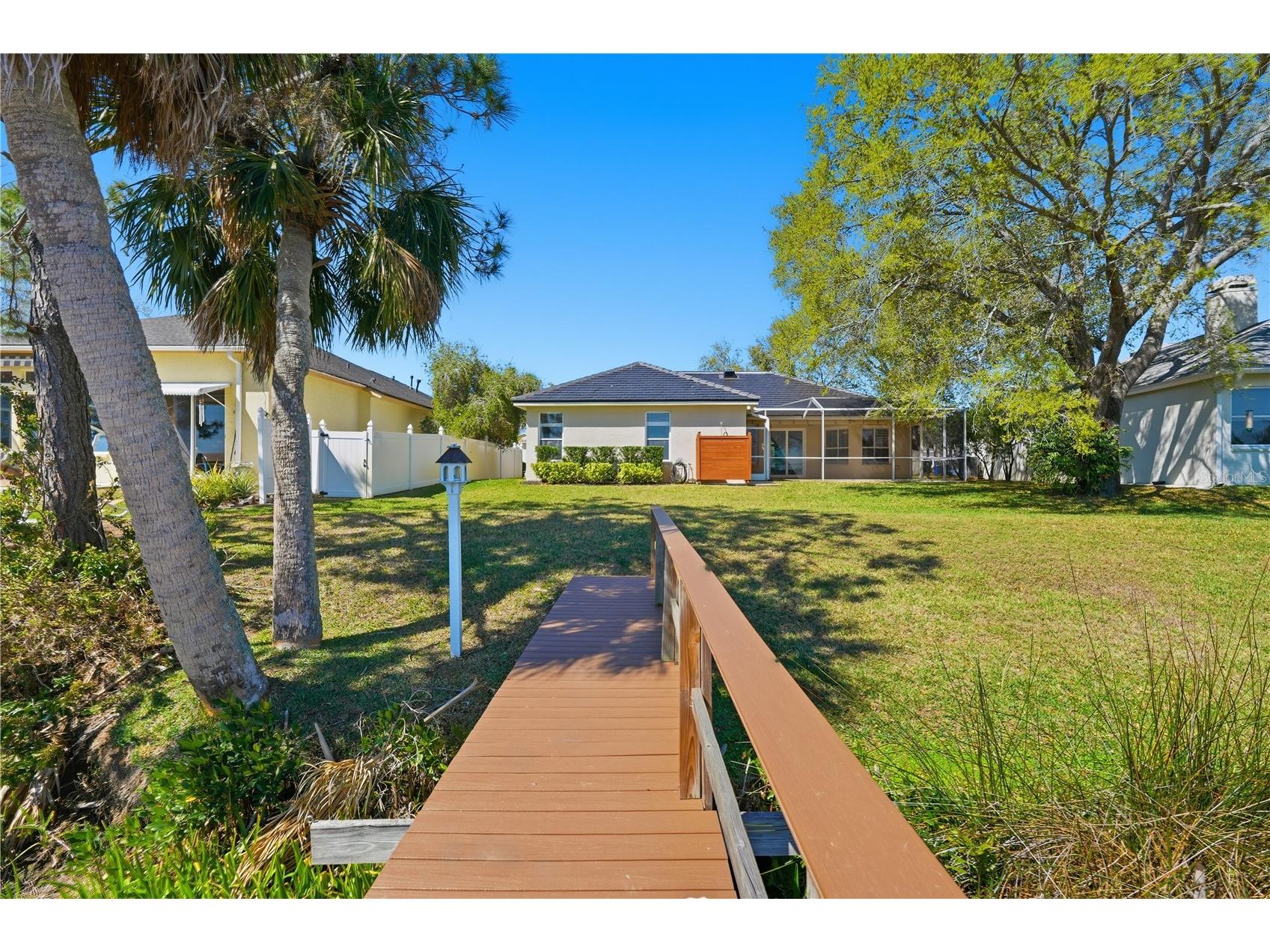 1857 Riveredge Drive Tarpon Springs FL 34689 TB8480264 image37