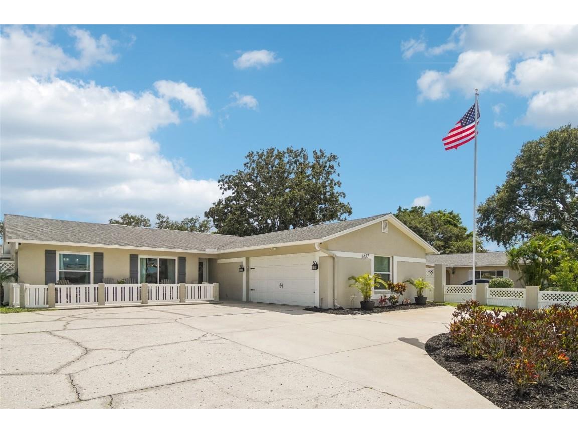 1857 Union Street Clearwater FL 33763 U8247299 image1