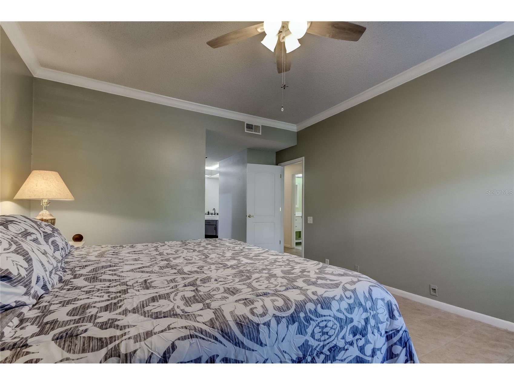 1858 Lake Cypress Drive #202 Safety Harbor FL 34695 TB8485848 image24
