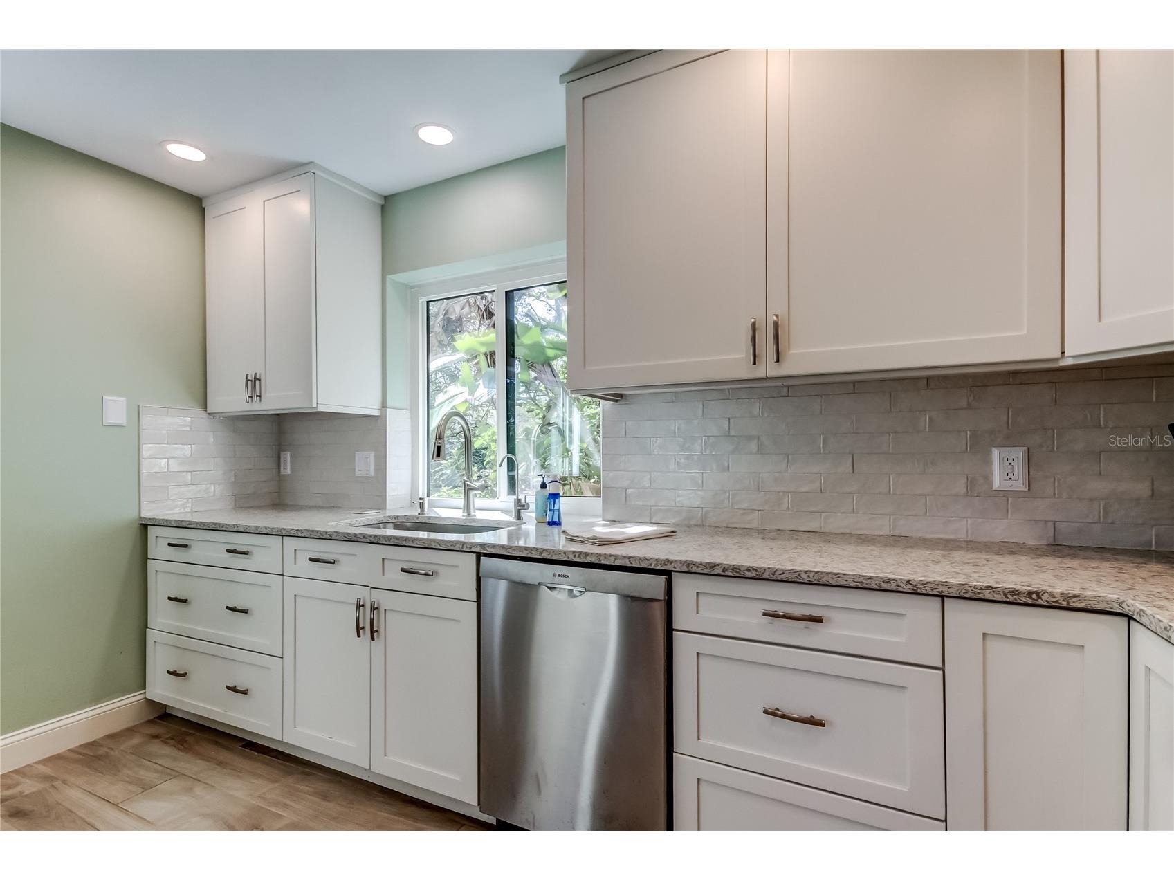 1858 Lake Cypress Drive #202 Safety Harbor FL 34695 TB8485848 image3