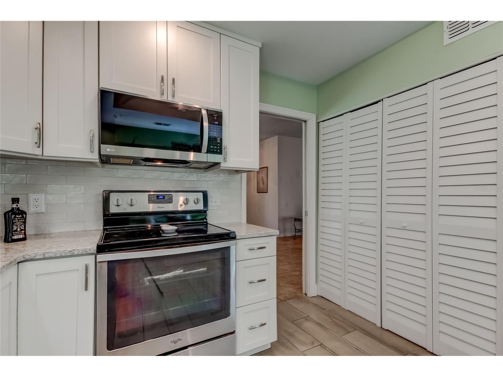1858 Lake Cypress Drive #202 Safety Harbor FL 34695 TB8485848 image5
