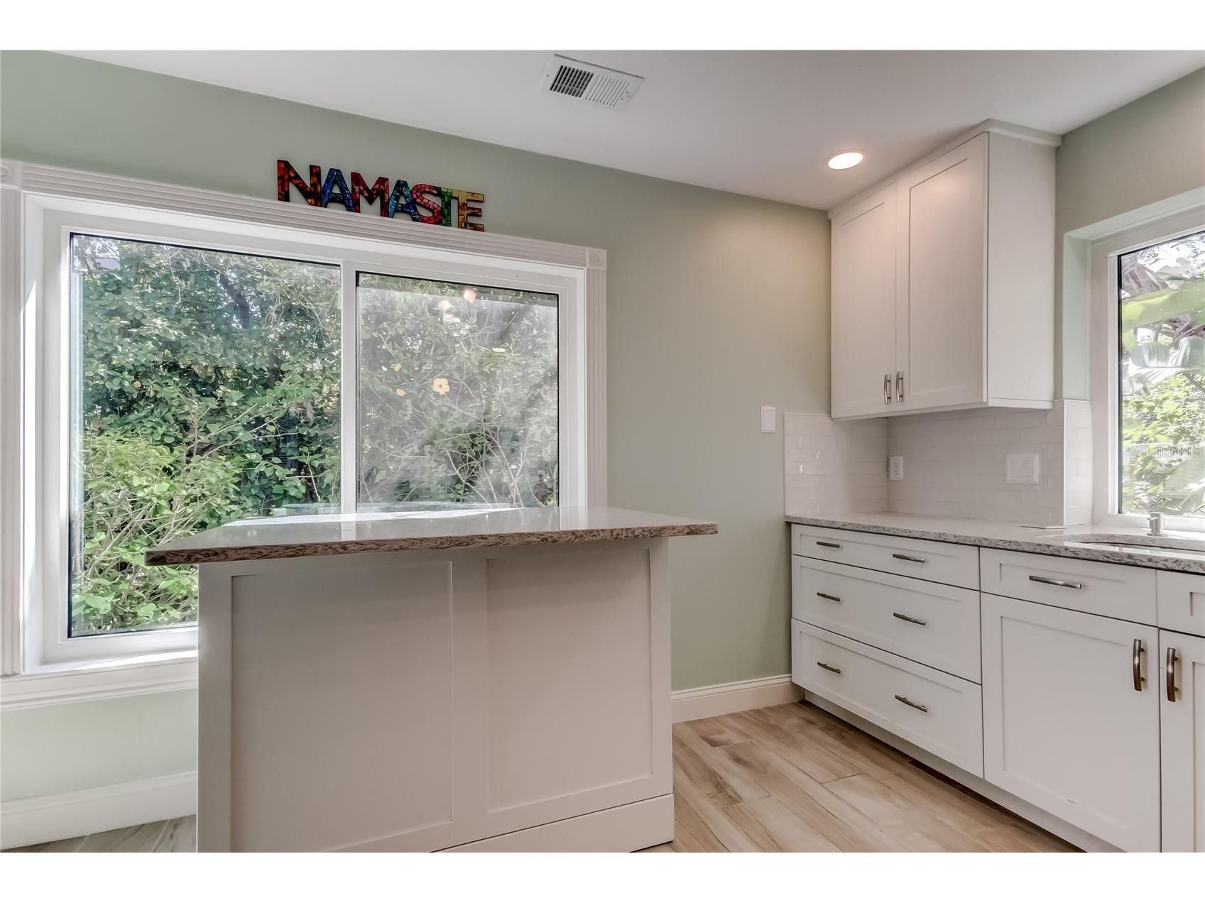 1858 Lake Cypress Drive #202 Safety Harbor FL 34695 TB8485848 image8