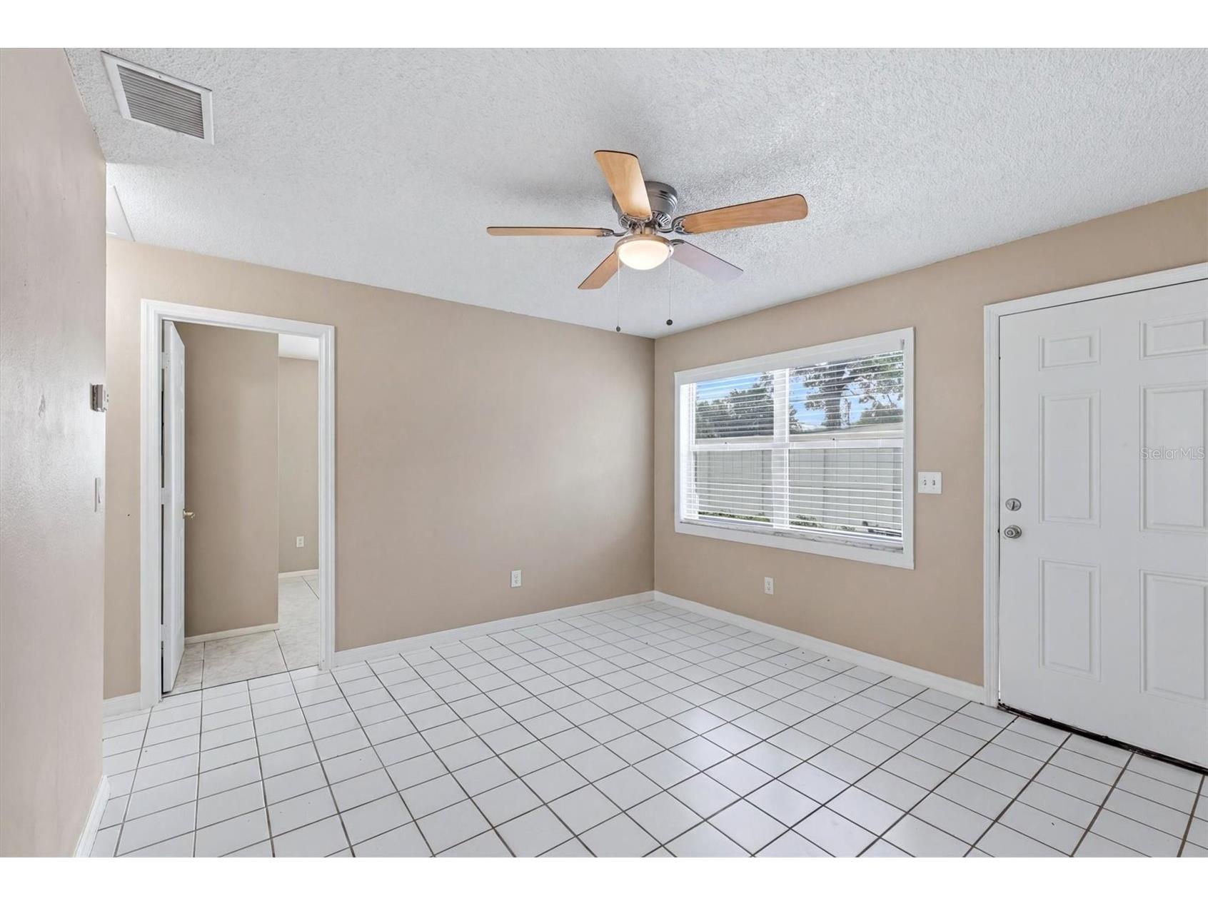 1858 Marbeth Street Sarasota FL 34231 A4694568 image11