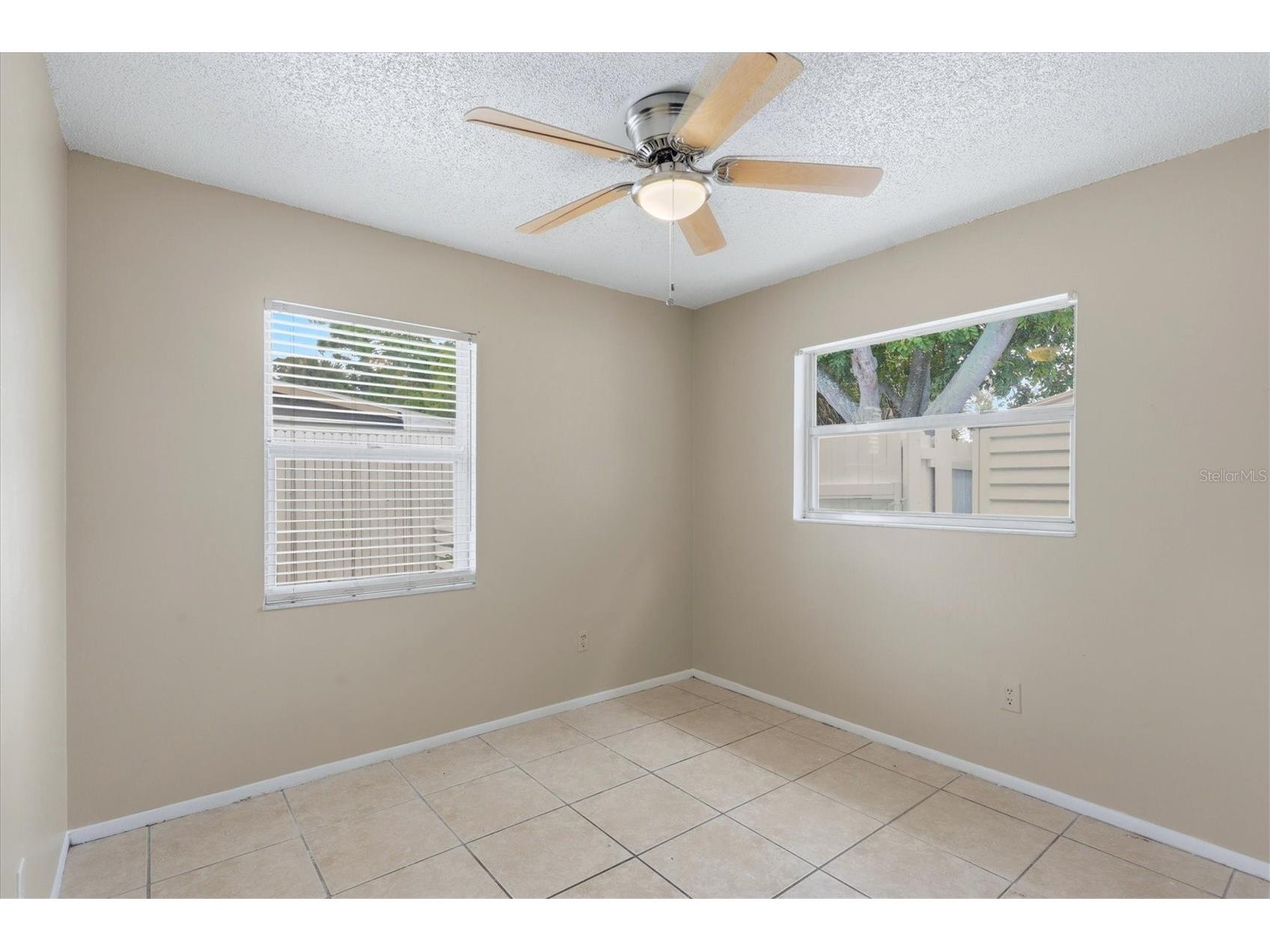 1858 Marbeth Street Sarasota FL 34231 A4694568 image36