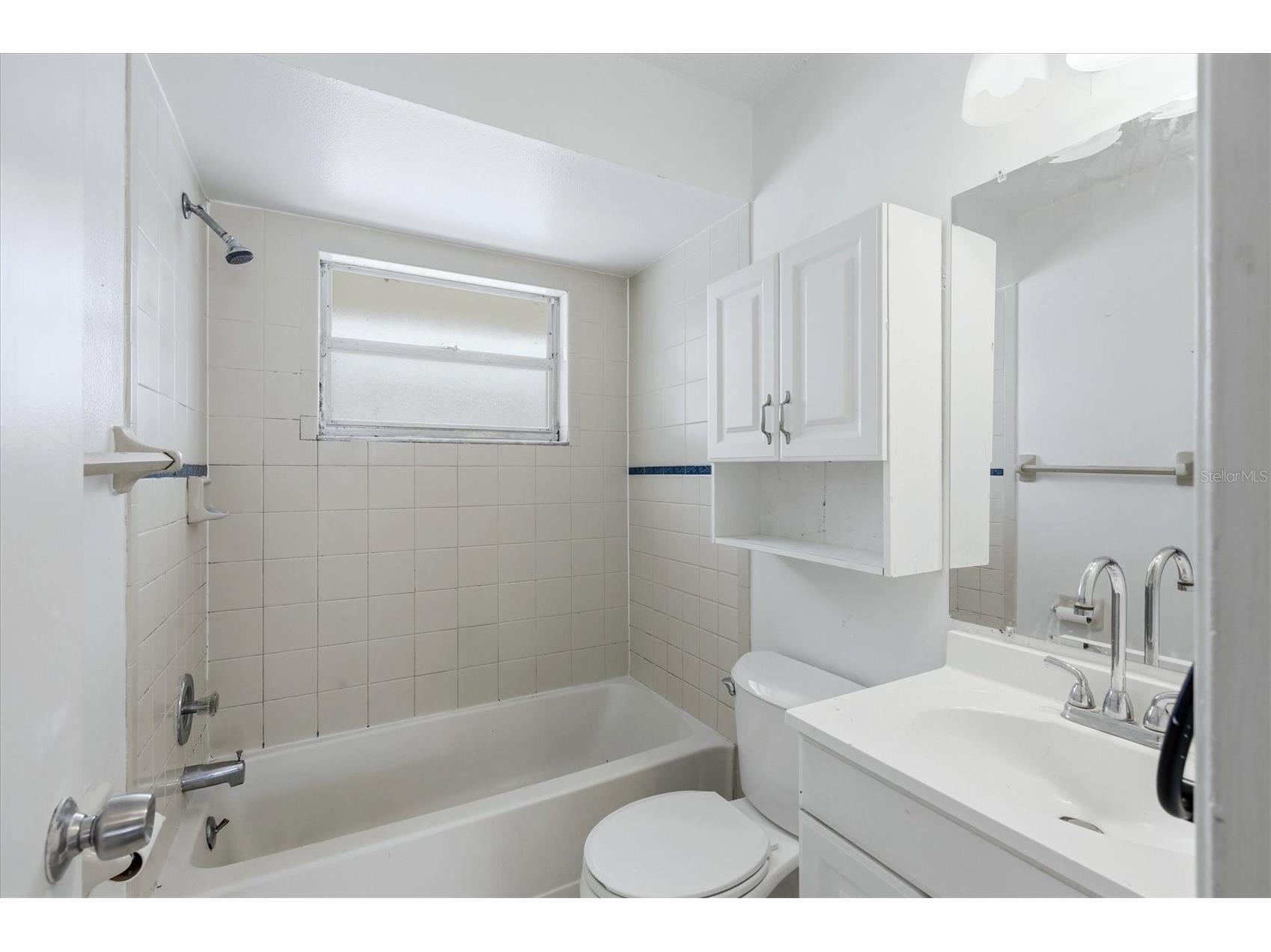 1858 Marbeth Street Sarasota FL 34231 A4694568 image41