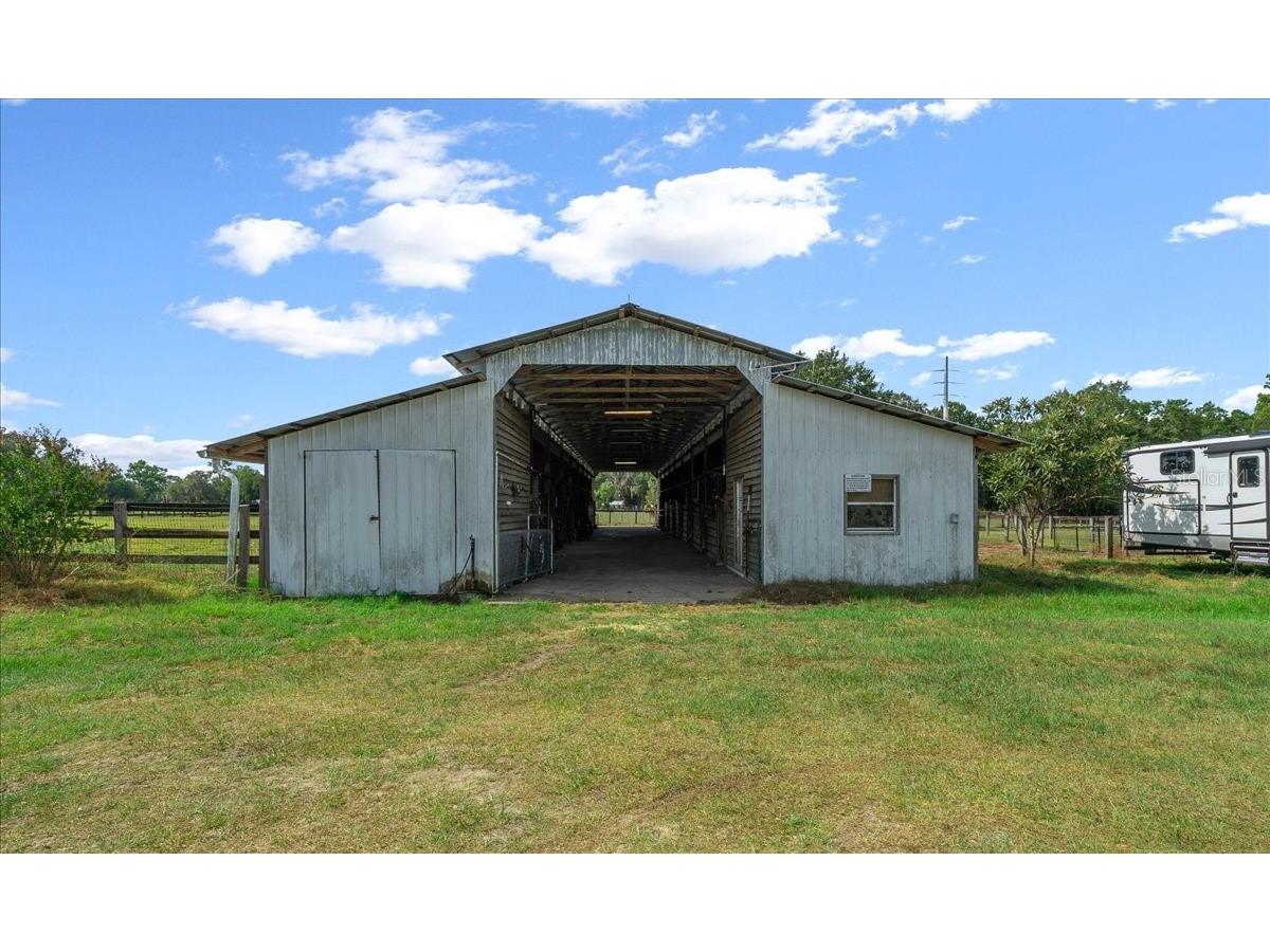 18585 N Highway 329 Reddick FL 32686 OM725273 image19