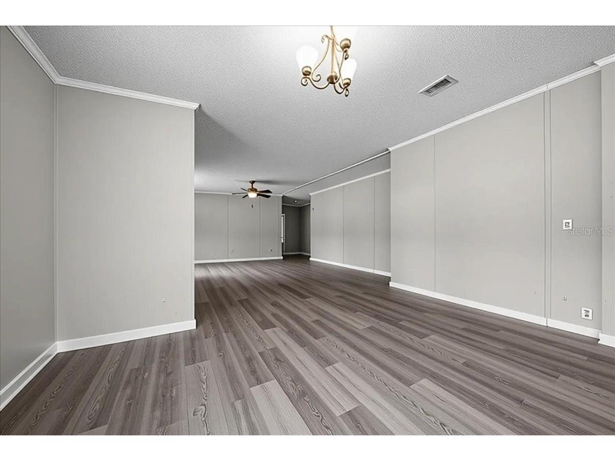 18585 N Highway 329 Reddick FL 32686 OM725273 image31
