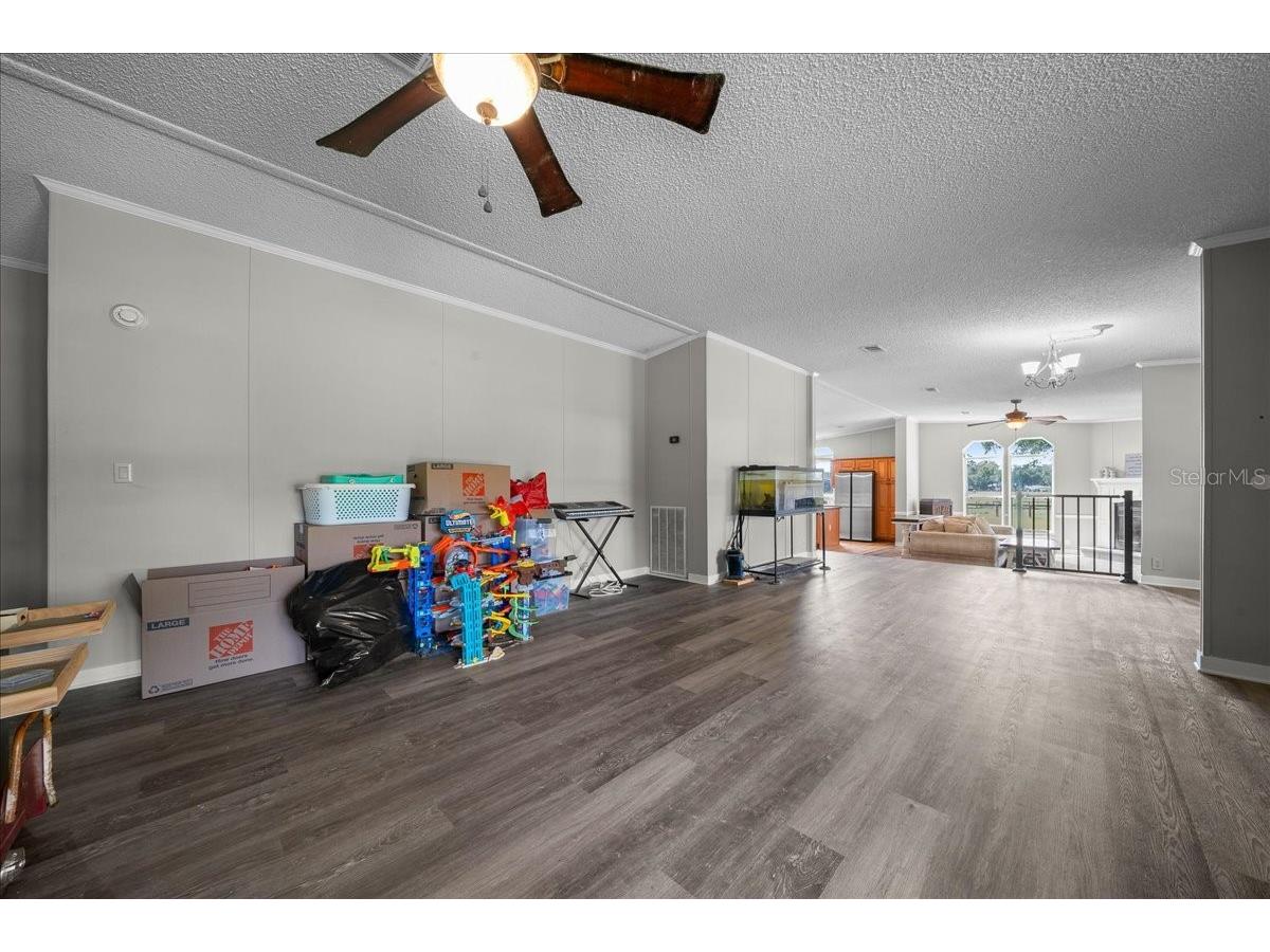 18585 N Highway 329 Reddick FL 32686 OM725273 image37