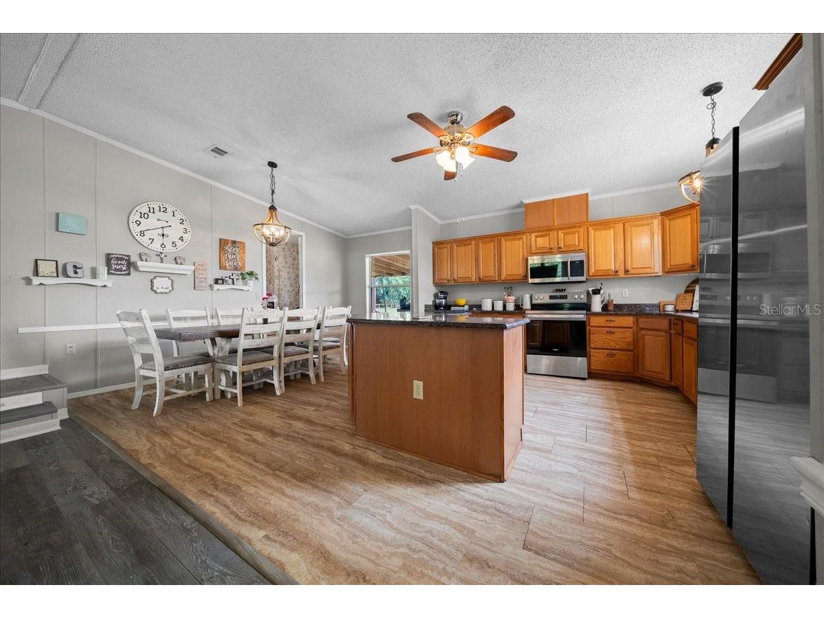 18585 N Highway 329 Reddick FL 32686 OM725273 image47