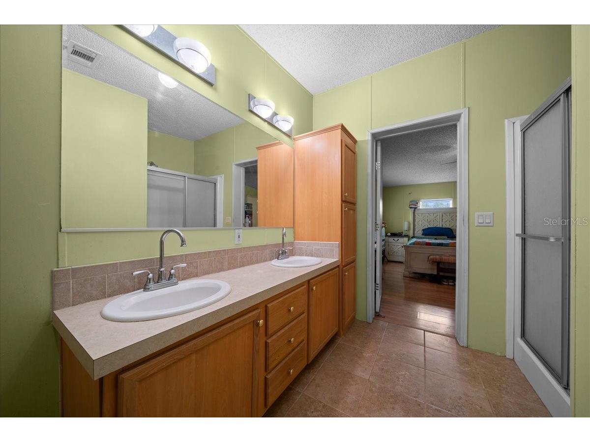 18585 N Highway 329 Reddick FL 32686 OM725273 image53