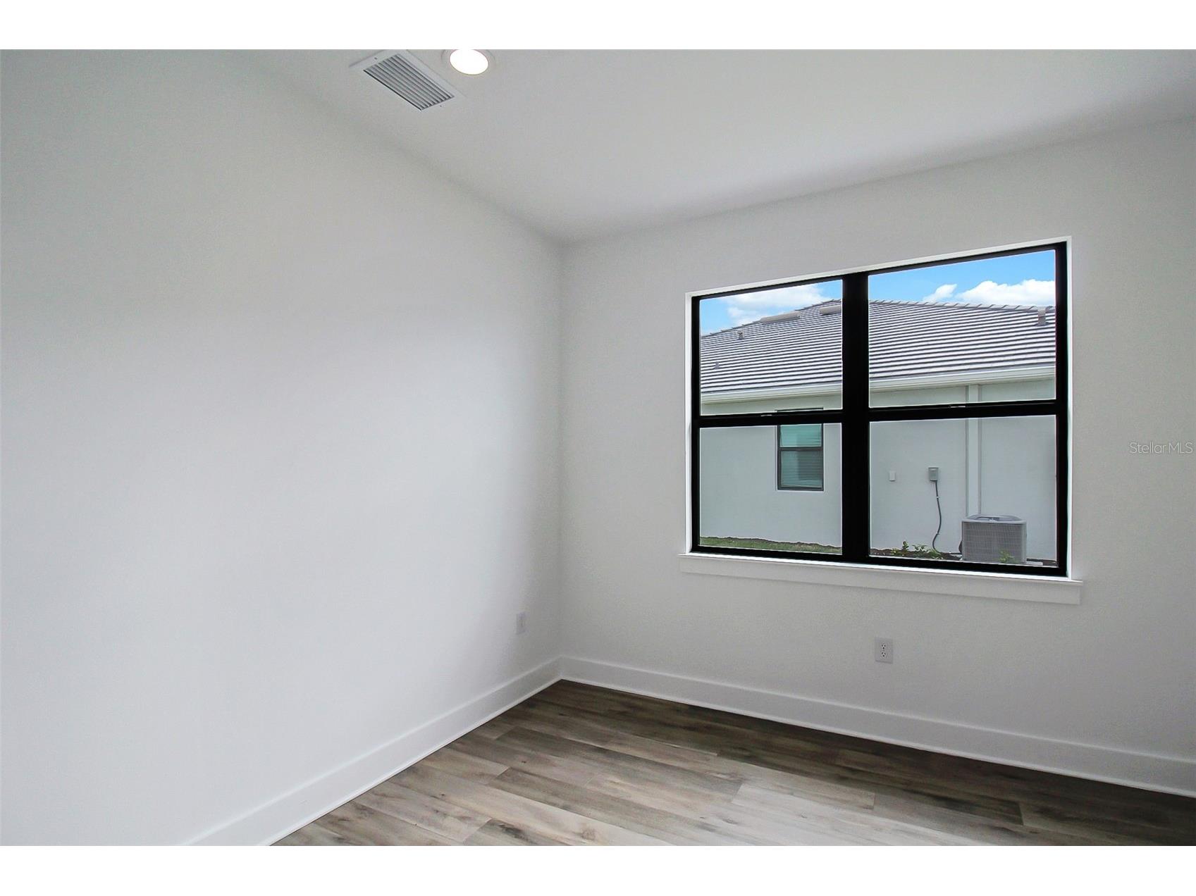 18588 Dayspring Place Venice FL 34293 A4694997 image12
