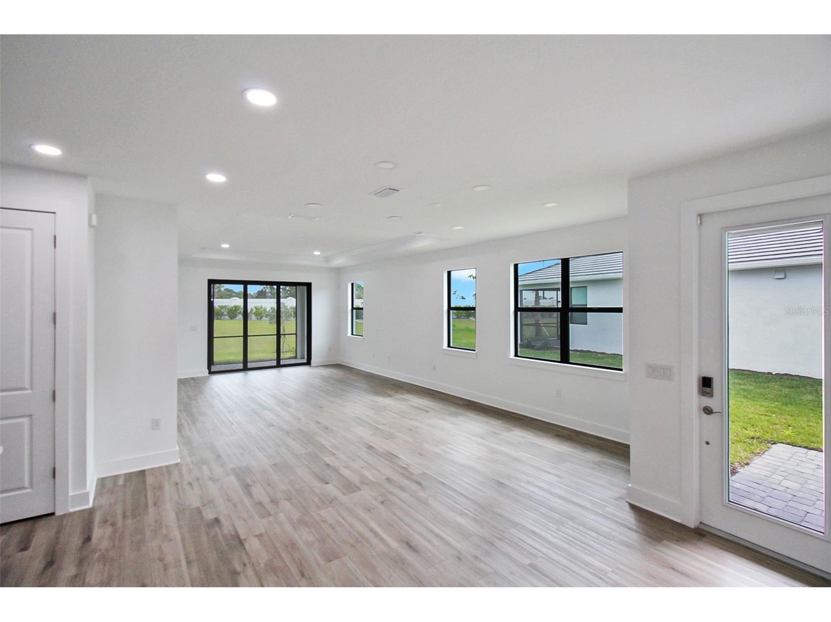 18588 Dayspring Place Venice FL 34293 A4694997 image22