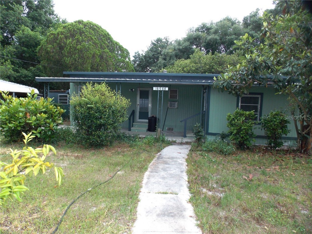 18588 SE 26th Street Ocklawaha FL 32179 OM678530 image1