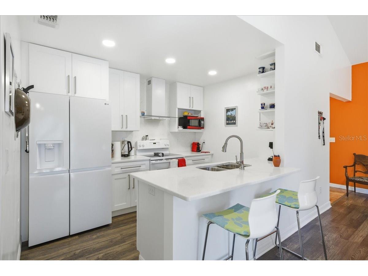 1859 Bough Avenue #D Clearwater FL 33760 TB8470206 image11