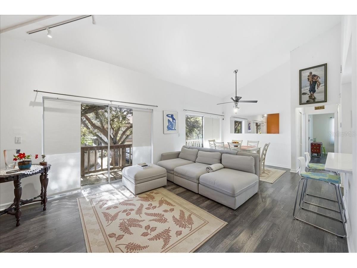 1859 Bough Avenue #D Clearwater FL 33760 TB8470206 image2