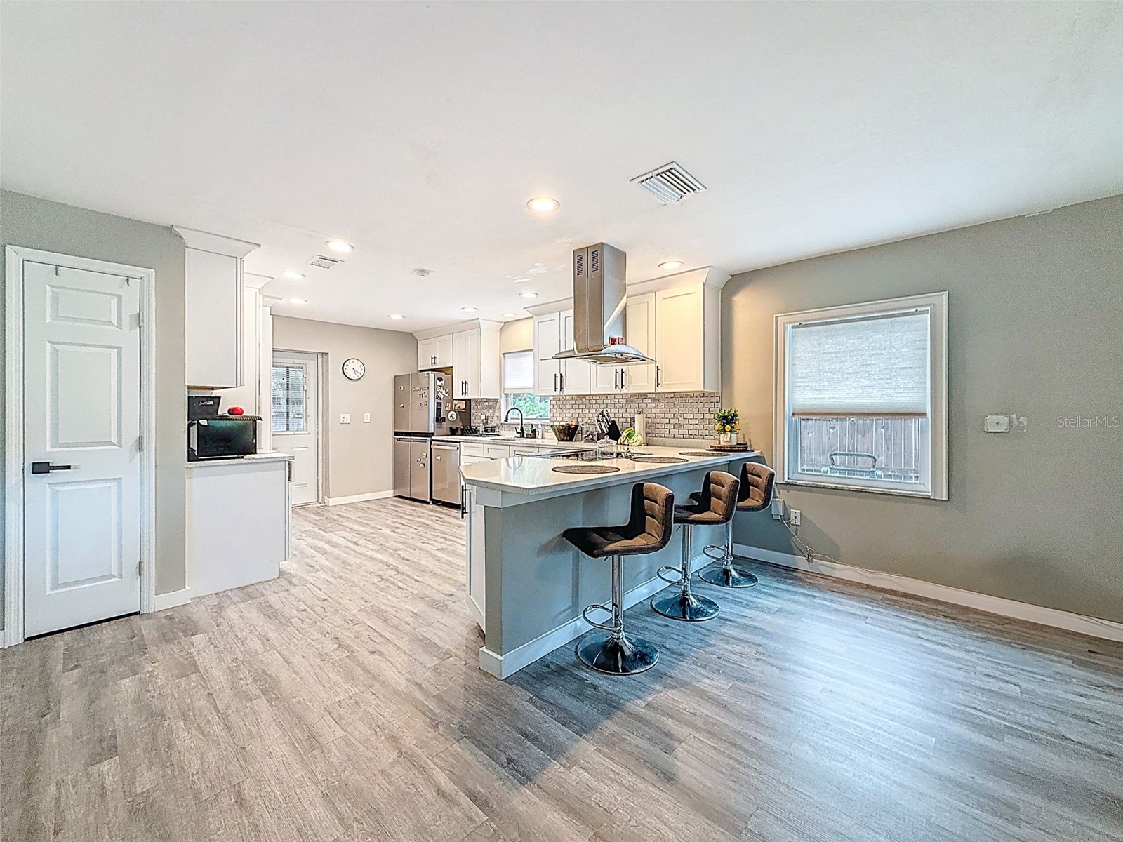 1859 Oklahoma Avenue NE Saint Petersburg FL 33703 TB8418561 image5