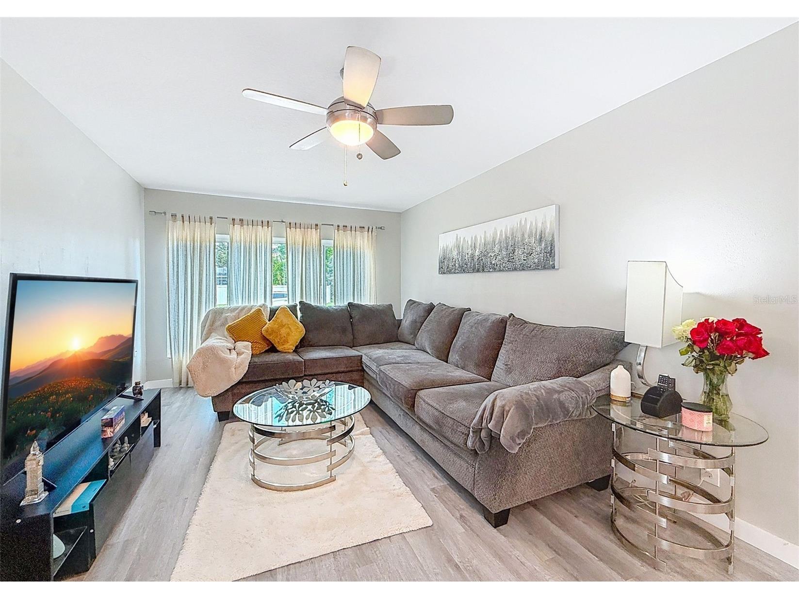 1859 Oklahoma Avenue NE Saint Petersburg FL 33703 TB8418561 image8