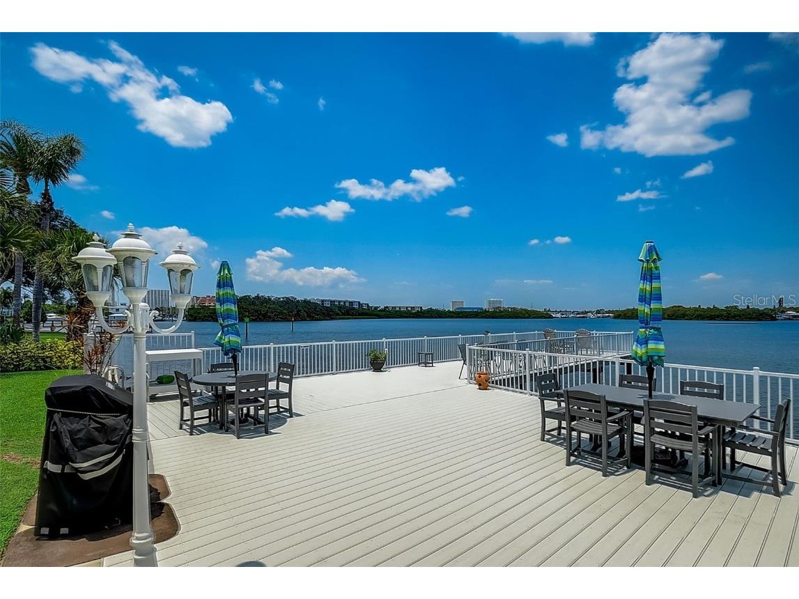 1859 Shore Drive S #307 South Pasadena FL 33707 U8193606 image1