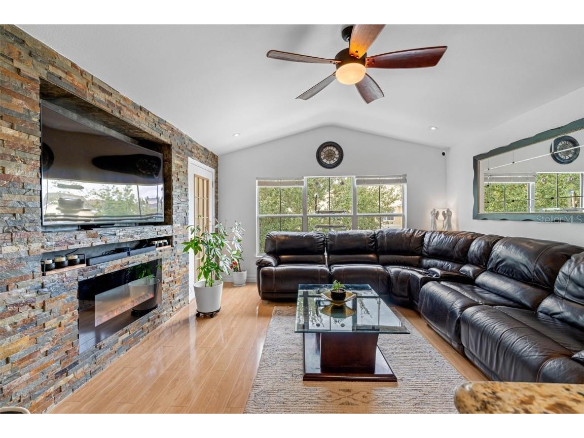 18593 Bridle Club Drive Tampa FL 33647 TB8311460 image14