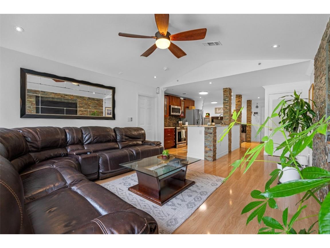 18593 Bridle Club Drive Tampa FL 33647 TB8311460 image16