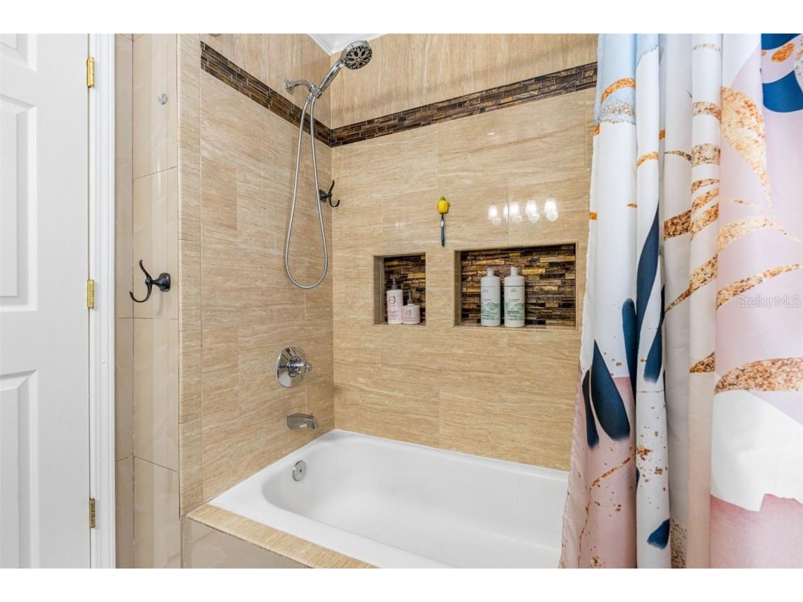 18593 Bridle Club Drive Tampa FL 33647 TB8311460 image20