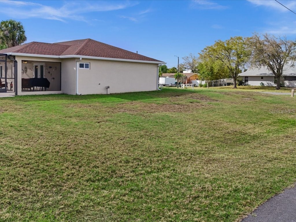 18597 Lake Worth Boulevard Port Charlotte FL 33948 C7522977 image32