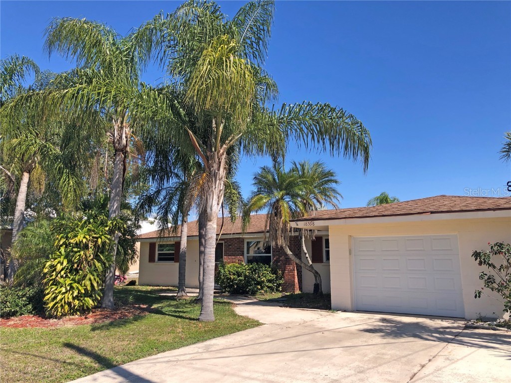 18598 Briggs Circle Port Charlotte FL 33948 - BRIGGS WATERWAY C7455339 image1