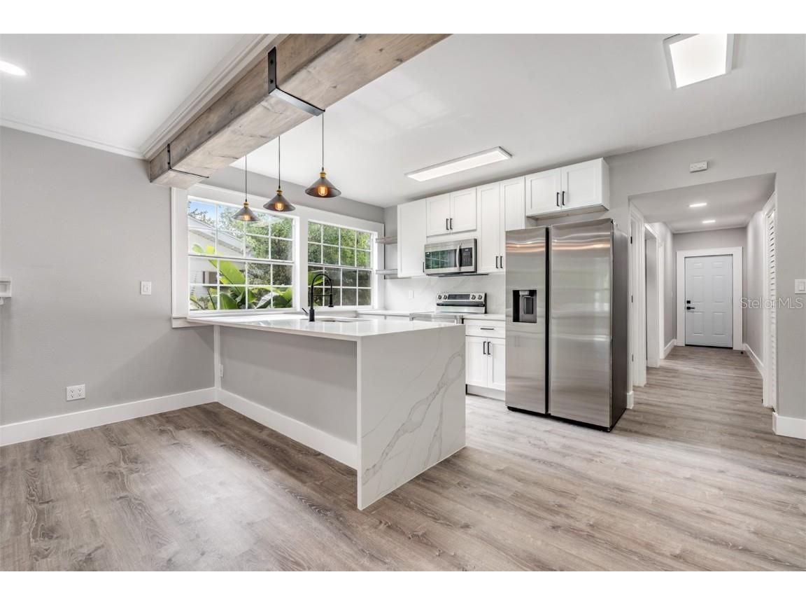 186 22nd Avenue N #1 Saint Petersburg FL 33704 T3459209 image1