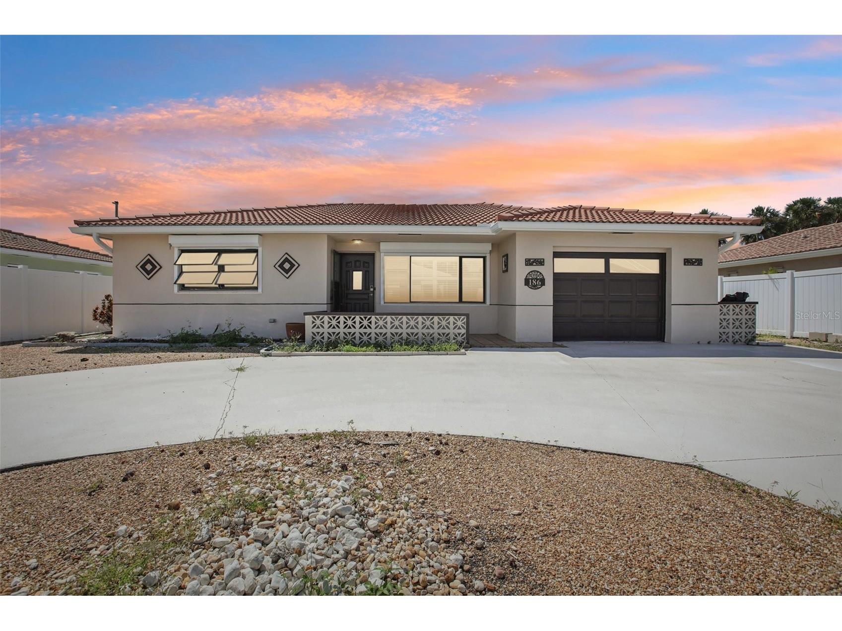 186 45th Avenue Saint Pete Beach FL 33706 TB8432191 image1