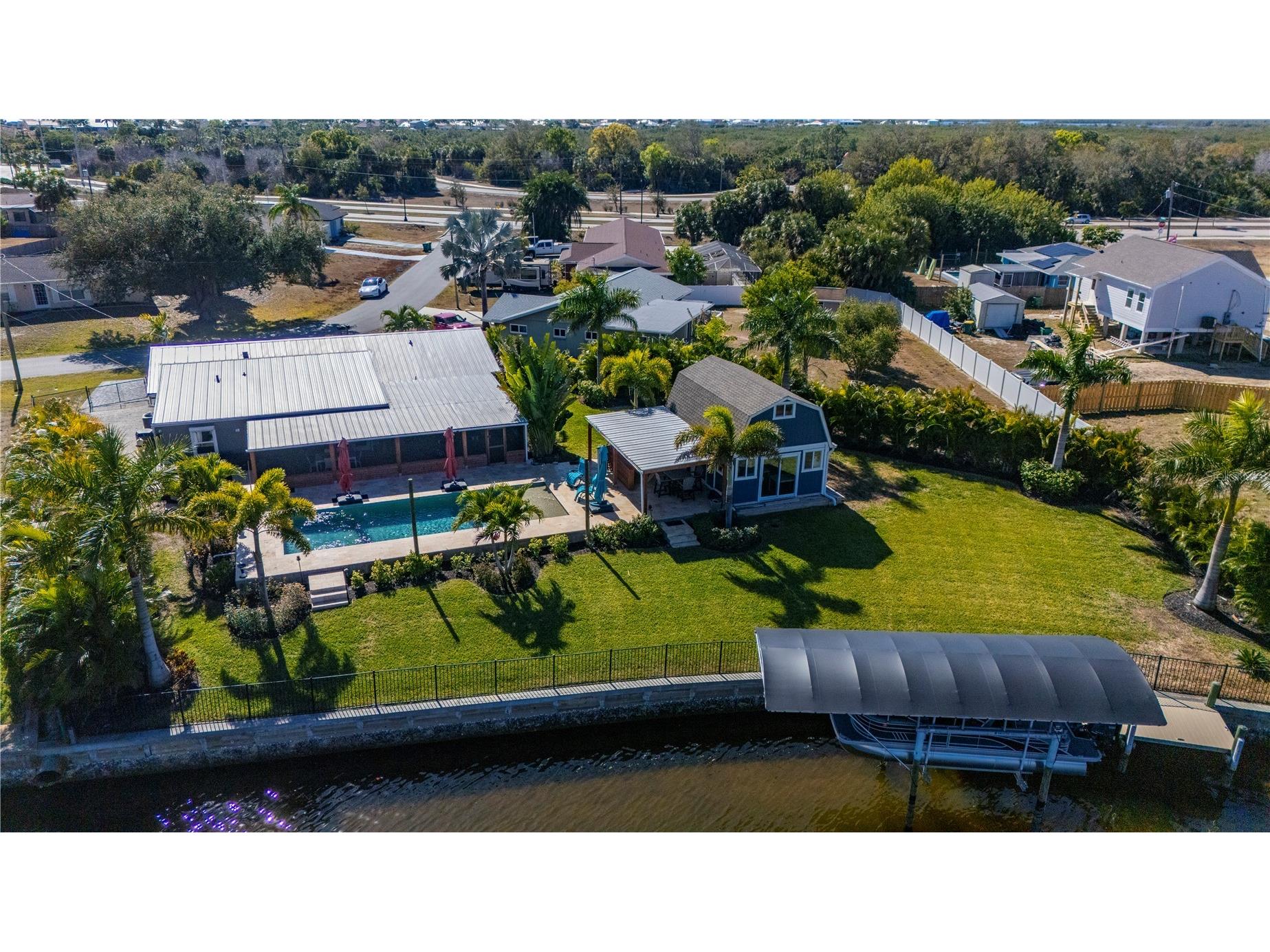 186 Chelsea Court NW Port Charlotte FL 33952 - SANTA BARBARA WATERWAY C7521710 image1