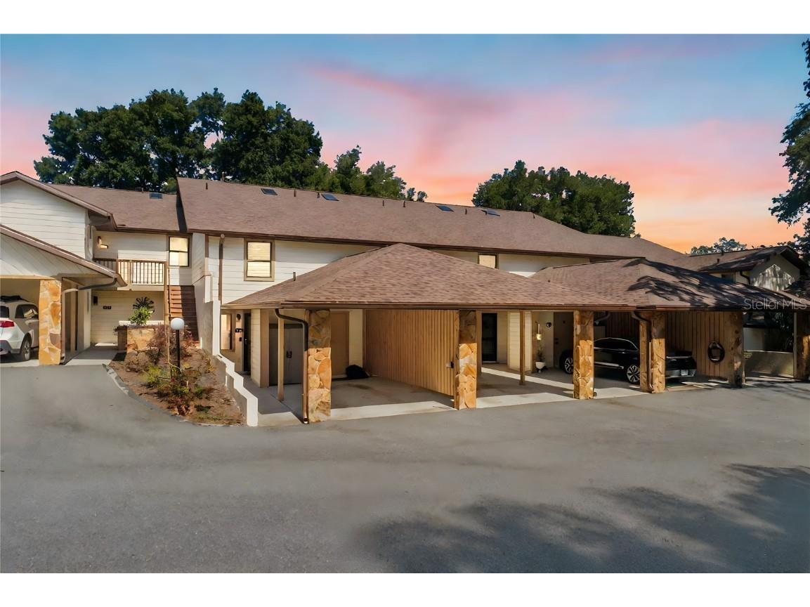 186 E Glassboro Court #4B Hernando FL 34442 OM666915 image1