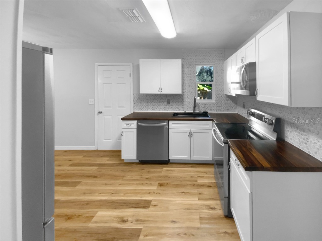 186 Grand Avenue Brooksville FL 34604 TB8458995 image5