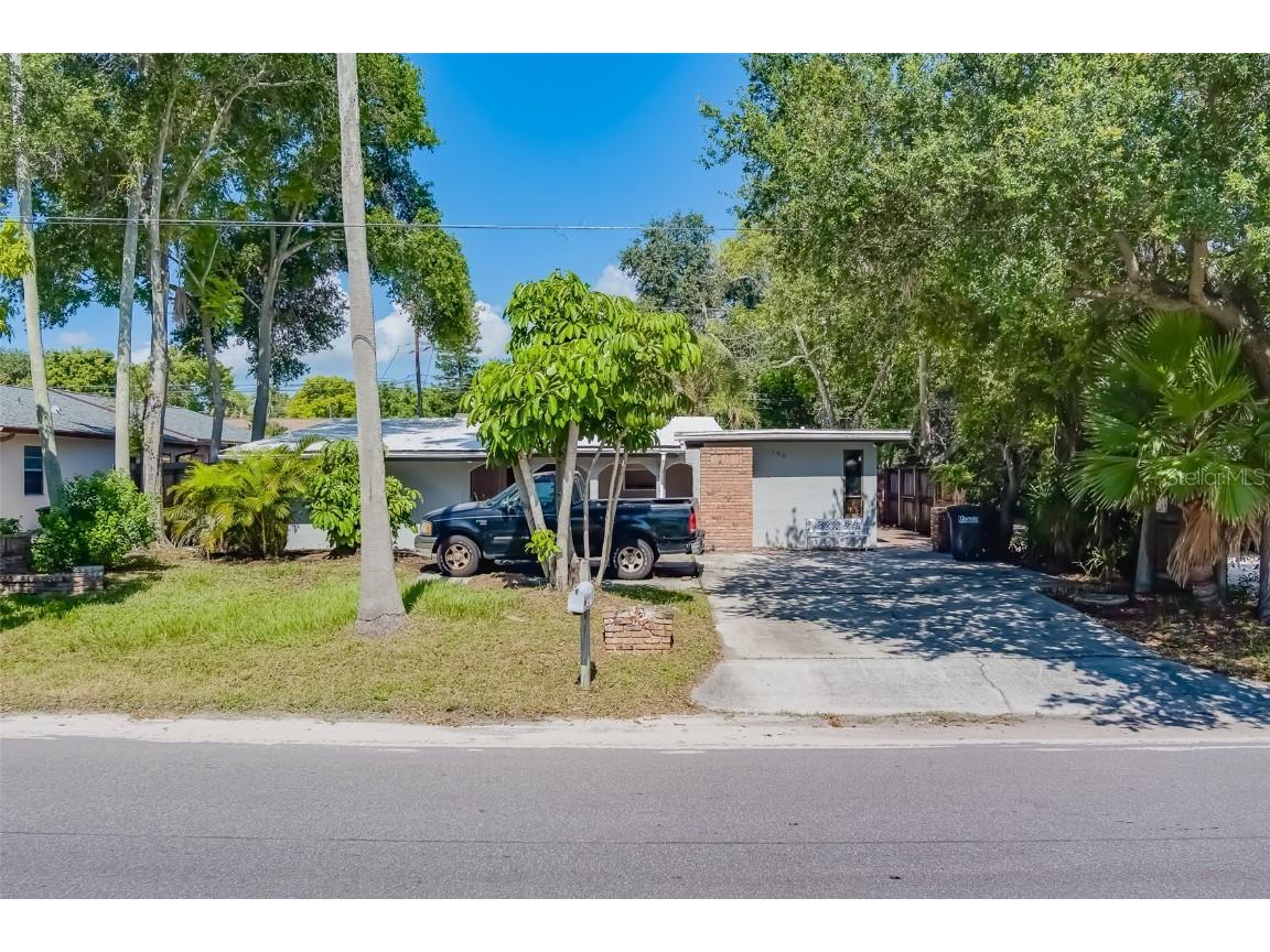 186 N Fernwood Avenue Clearwater FL 33765 U8252647 image1
