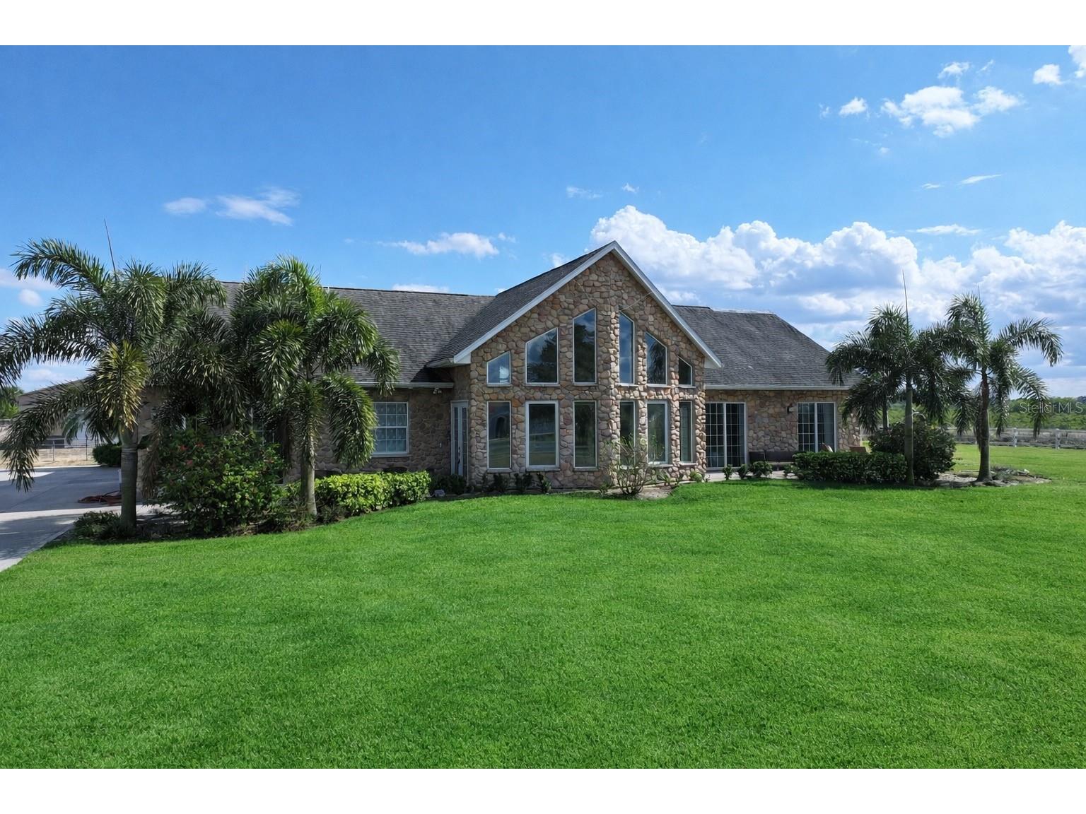 186 S Bear Pointe Drive Lake Placid FL 33852 O6383032 image3